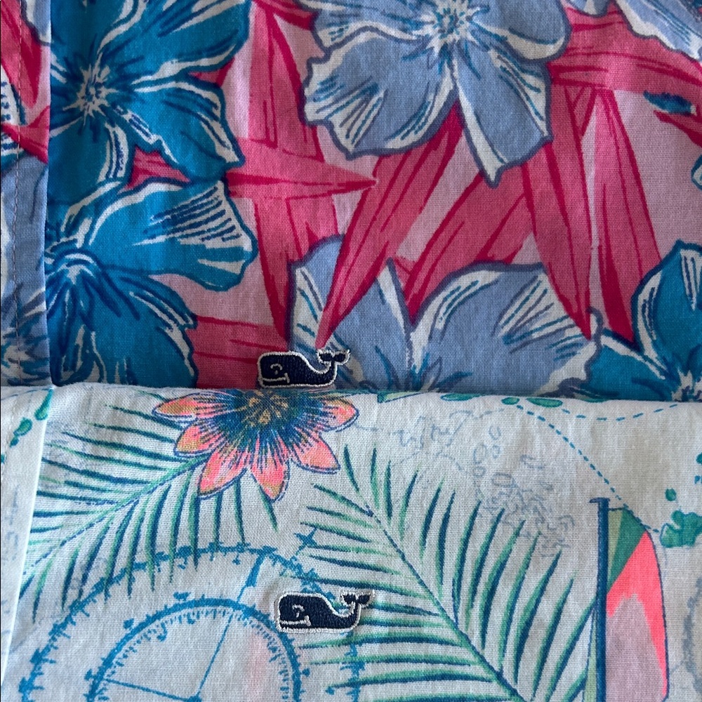 2 Boys Vineyard Vines Tropical Button-Up Shirts - Picture 6 of 8